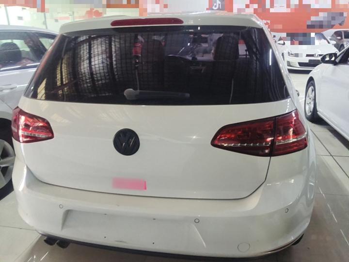 Golf 2015 1.4TSI AT Luxury photo 3