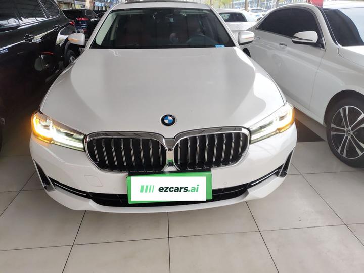 5 Series 2022 Facelift 530Li Leading Luxury photo 2