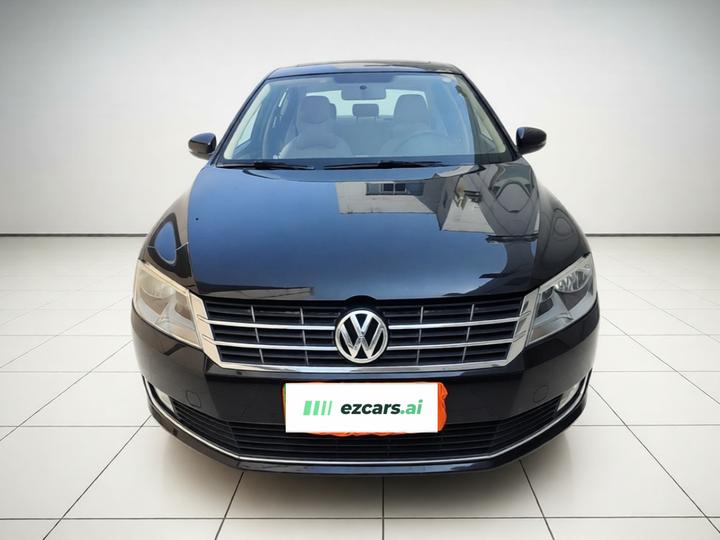 Lavida 2013 Facelift Classic 1.6L MT Comfort photo 2