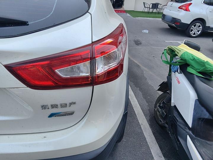 Qashqai 2017 2.0L CVT Elite China V photo 7