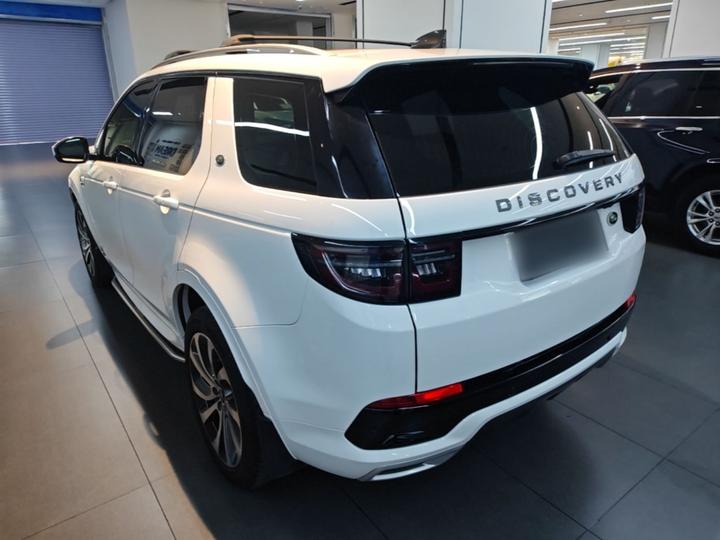Discovery Sport 2022 249PS R-Dynamic S Performance 5-Seater photo 4