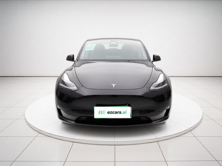 Model Y 2022 RWD photo 2