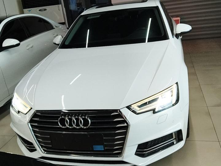 A4L 2019 40 TFSI Progressive China VI photo 2