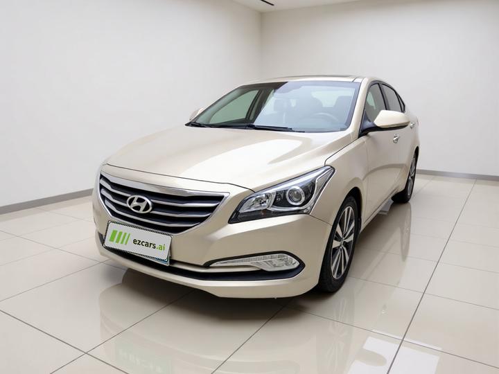 Mistra 2014 1.8L AT Premium DLX