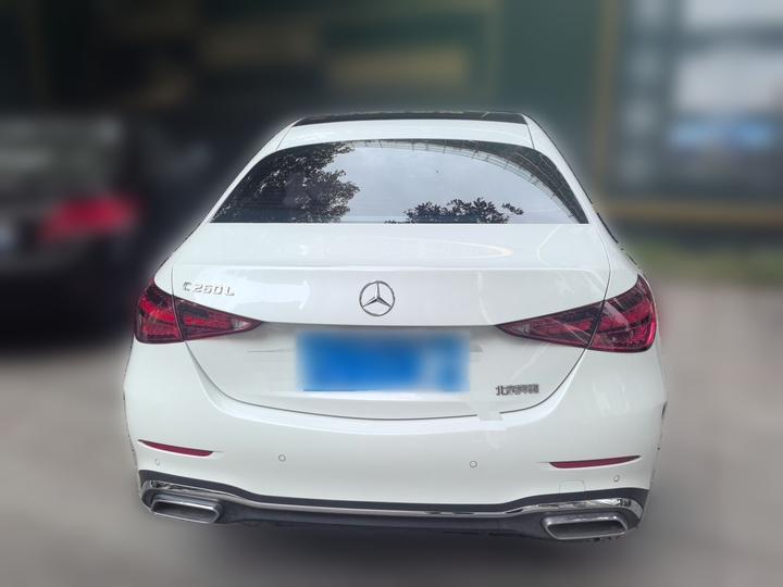 C-Class 2024 C 260 L Sport photo 5