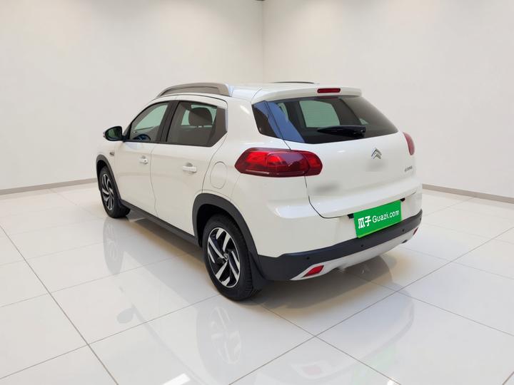C3-XR 2015 1.6L AT Pioneer photo 4