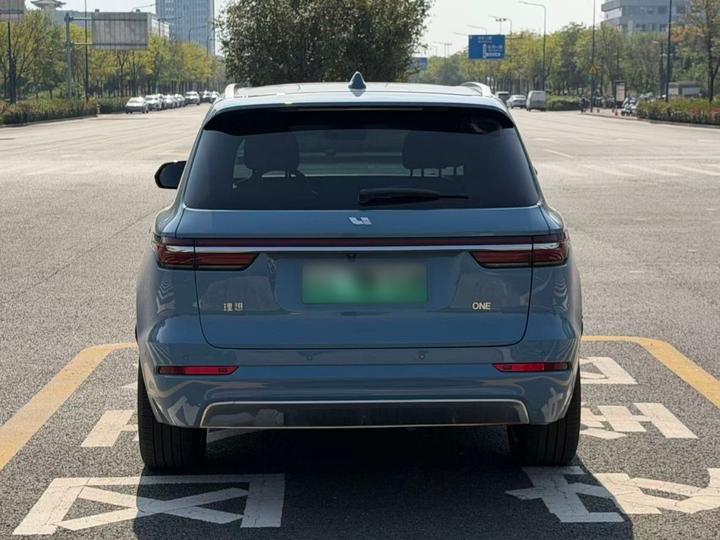 Li Auto ONE 2021 EREV 6-Seater photo 4