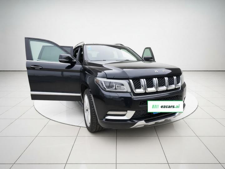 BAIC BJ90 2016 4.0T photo 3