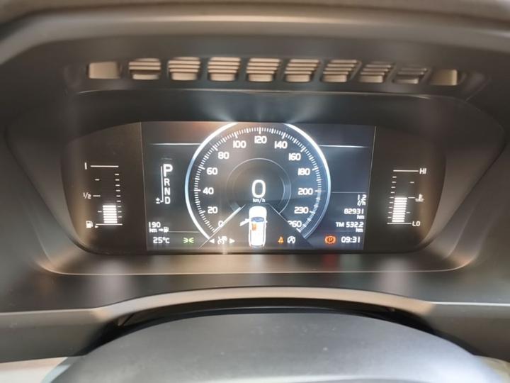 XC90 2017 T5 5-Seater photo 7