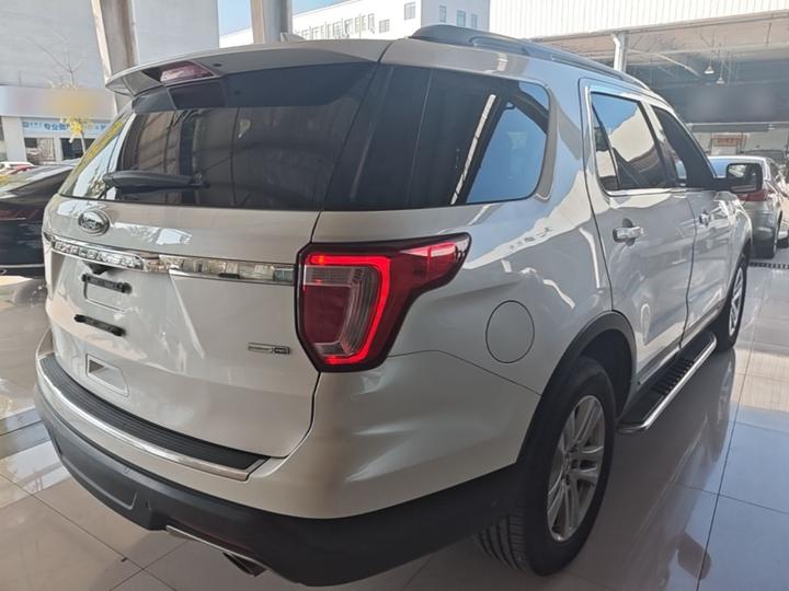 Explorer Imported 2018 2.3T photo 6