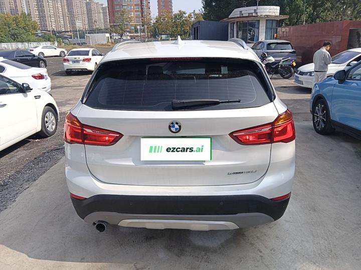 X1 2018 sDrive18Li Exclusive photo 5