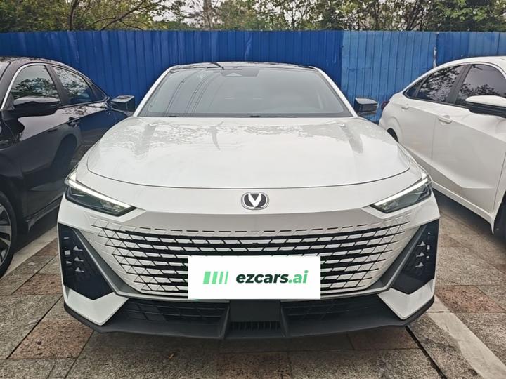 UNI-V 2024 1.5T photo 2
