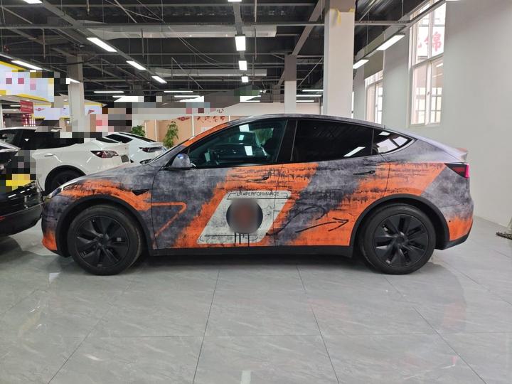 Model Y 2023 RWD photo 3