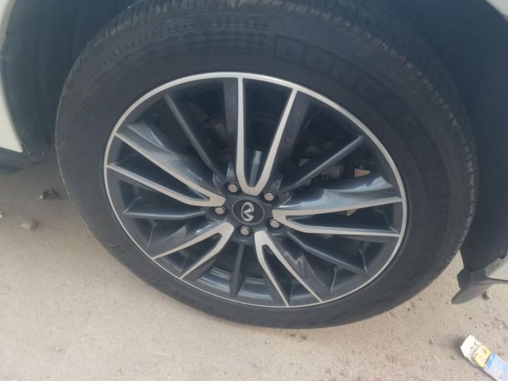 QX60 Imported 2020 2.5 S/C Hybrid RWD Excellence photo 8