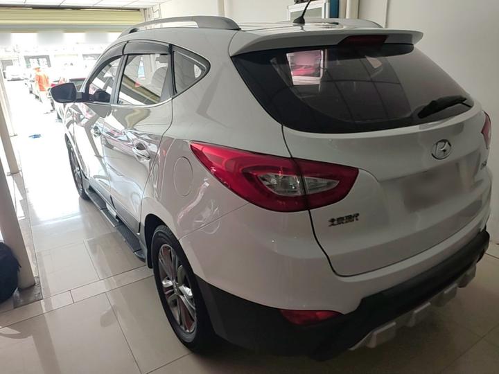 ix35 2015 2.0L AT RWD Smart IV photo 4