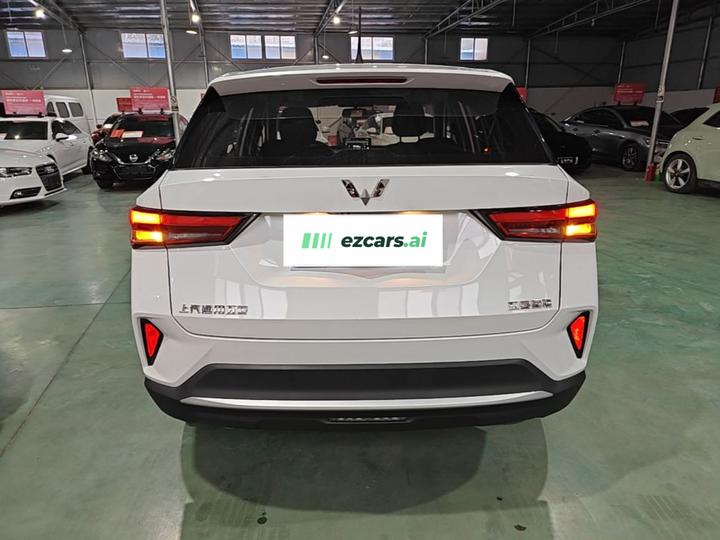 Wuling 2022 1.5L MT photo 5