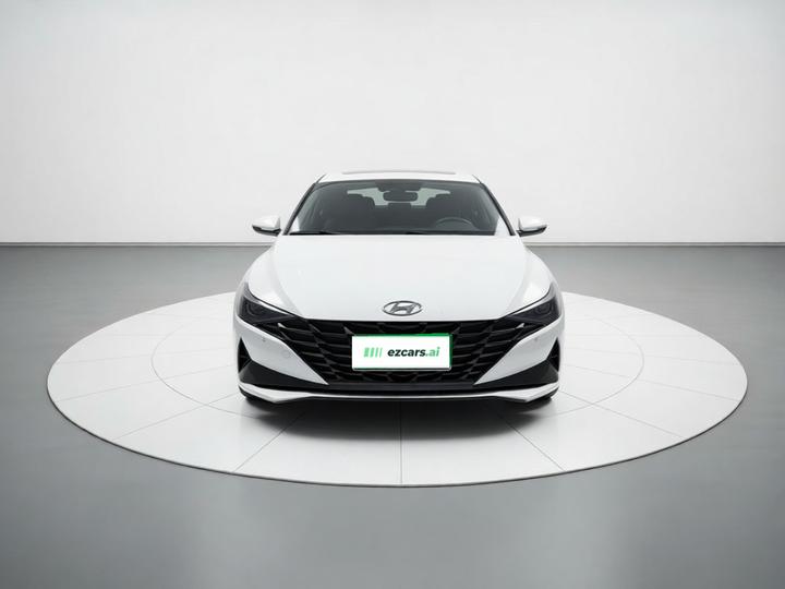 Elantra 2022 1.5L CVT LUX Premium photo 2