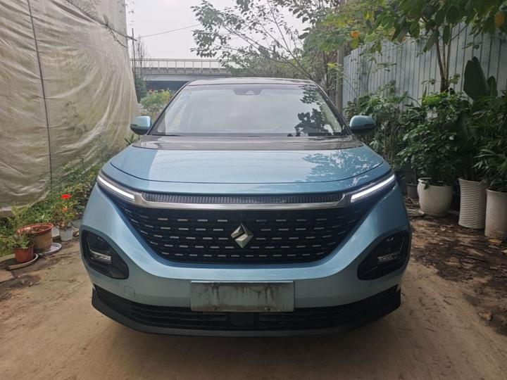 RM-5 2019 1.5T CVT 24 Premium 6-Seater photo 2