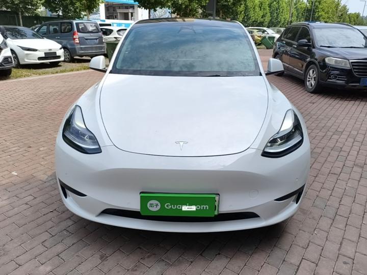 Model Y 2022 Facelift RWD photo 2