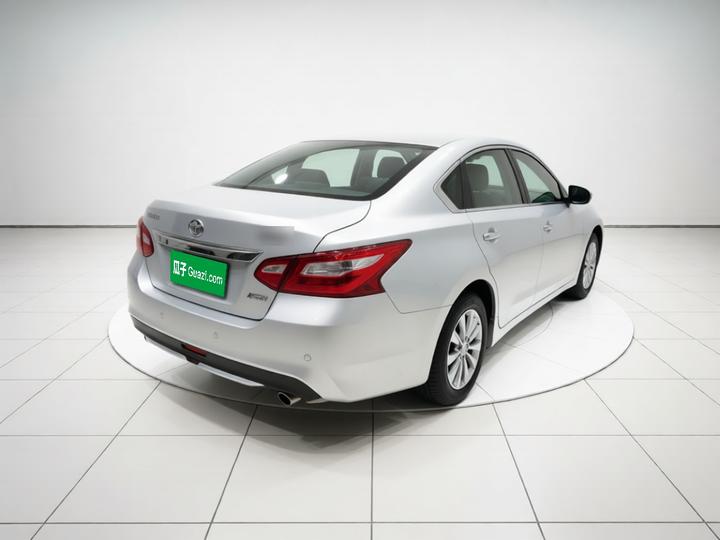 Teana 2016 Facelift 2.0L XL Comfort photo 6