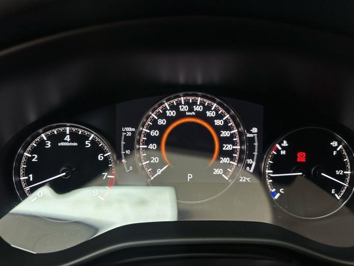 3 Axela 2023 2.0L AT photo 3