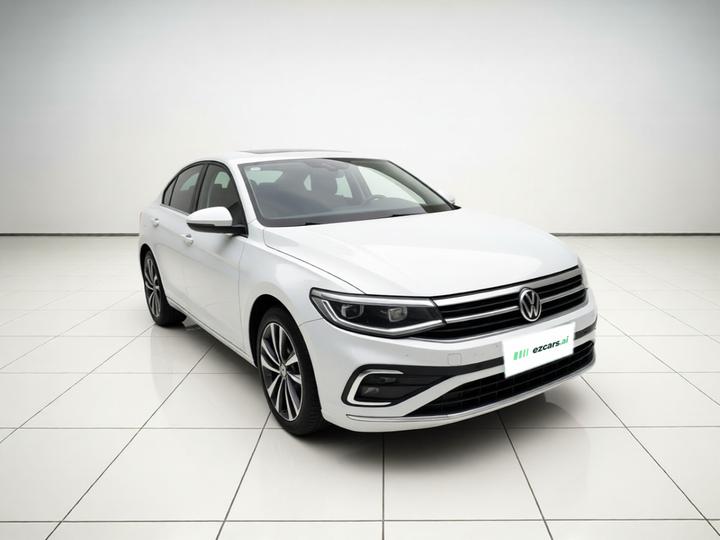 Bora 2023 200TSI DSGPRO photo 3