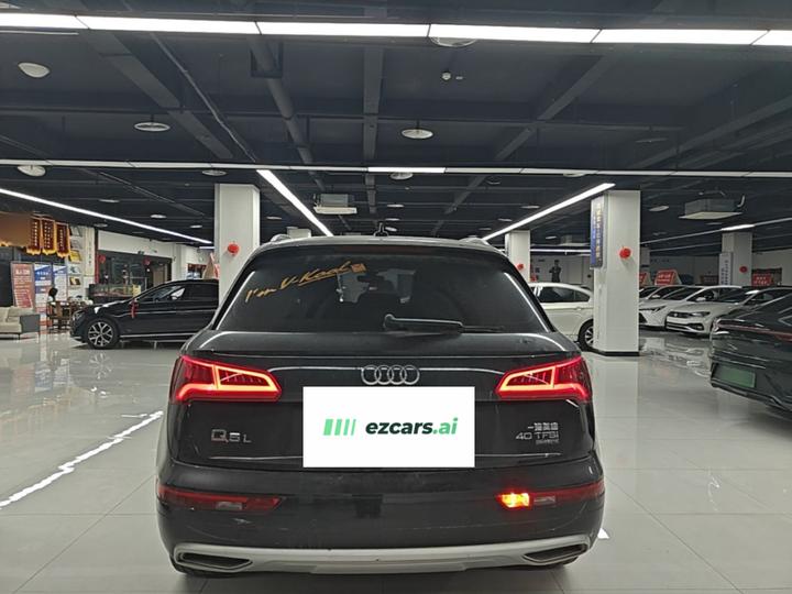 Q5L 2020 Facelift 40 TFSI Progressive photo 3