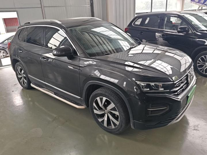 Tayron 2020 330TSI RWD Luxury Connected photo 3