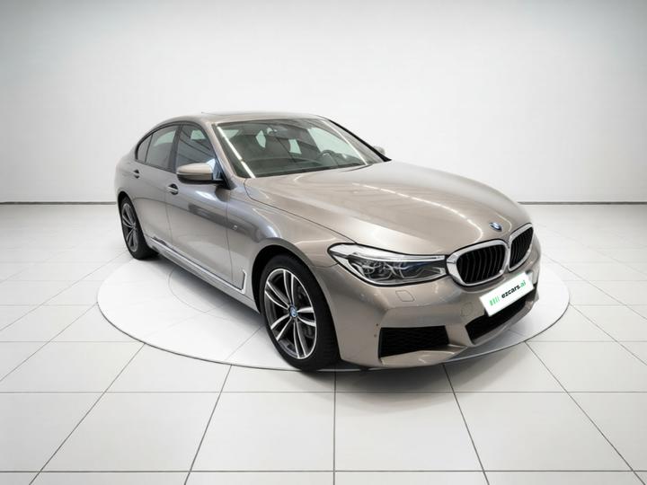 6 SeriesGT 2018 630i M Sport Package photo 3