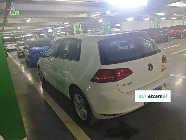 Golf 2015 1.6L AT Comfort photo 3