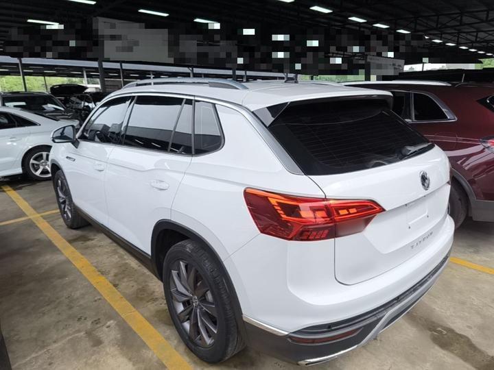 Tayron 2020 330TSI RWD Luxury Connected photo 4