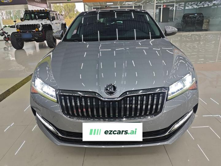 Superb 2019 TSI330 DSG Comfort photo 2