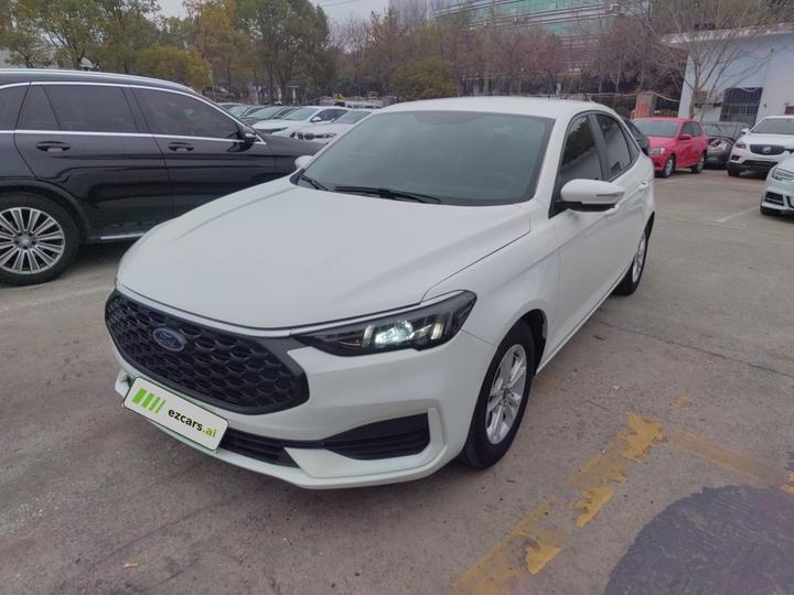 Escort 2021 1.5L AT