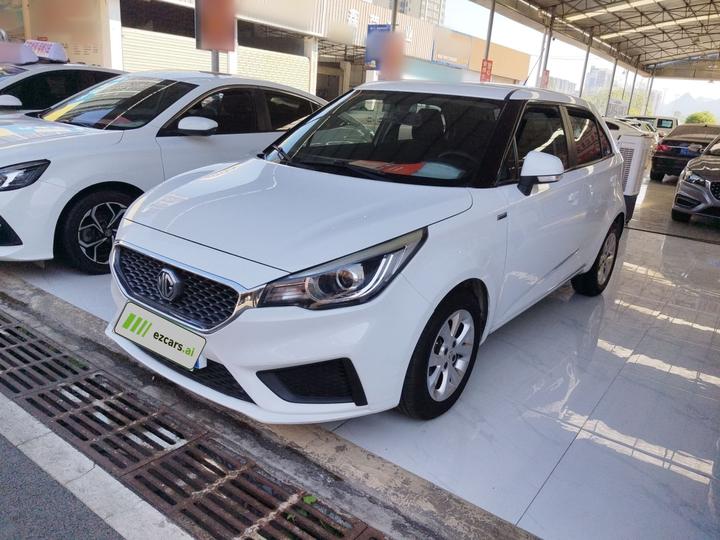 3 2017 1.5L AT Connected Elite