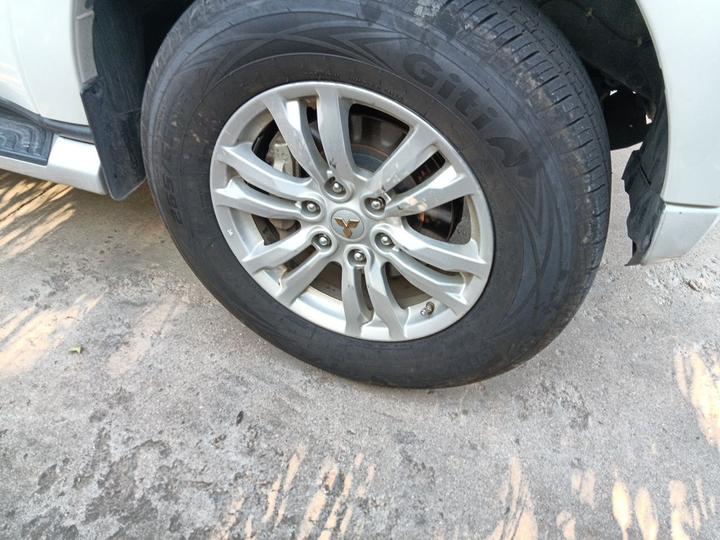 Pajero Parallel Import V97 3.8L 5-Door GLS photo 8