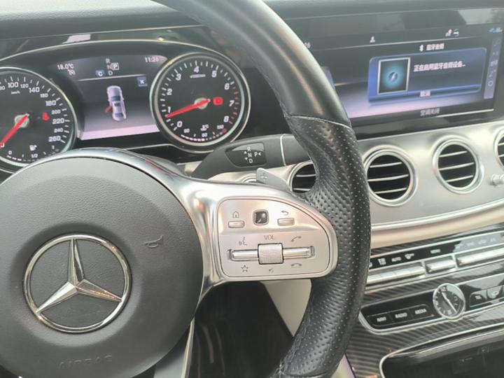 E-Class Imported 2019 E 200 Sport photo 5
