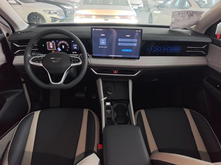 VS8 2026 280TSI AT photo 5