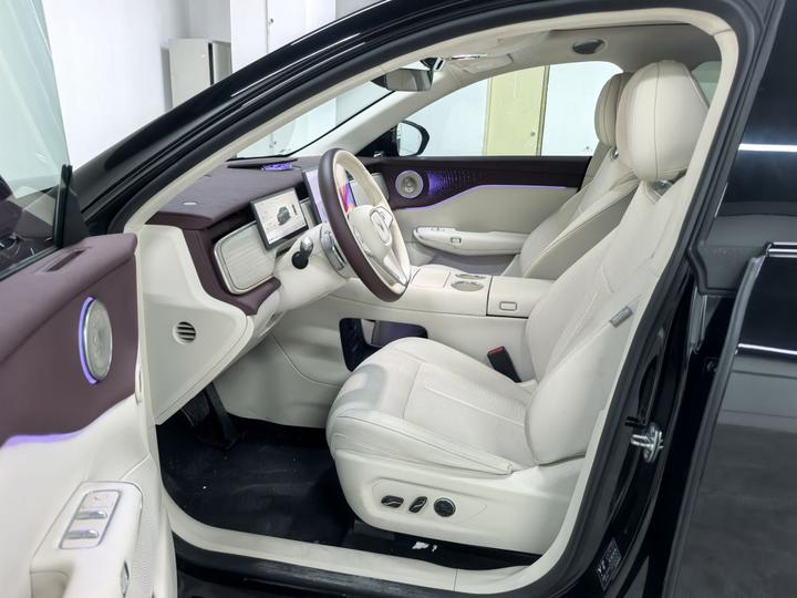 Voyah 2025 AWD Qiankun photo 7