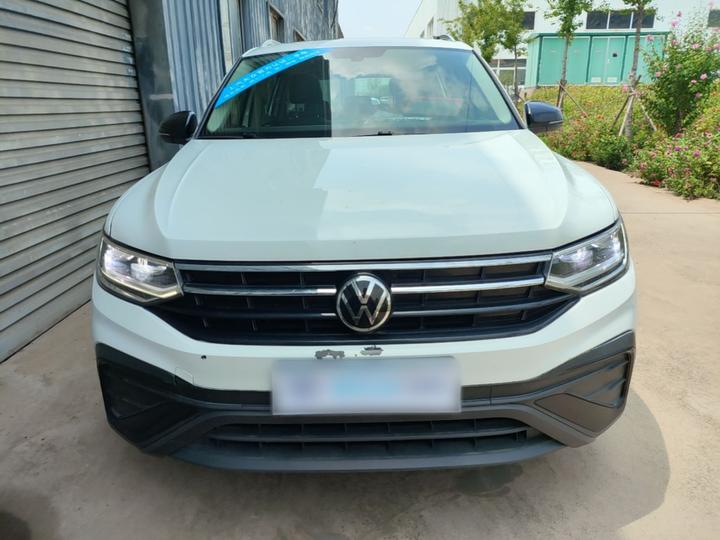 Tiguan L 2024 300TSI AT RWD photo 2