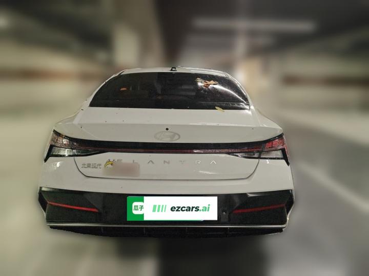 Elantra 2023 1.5L CVT LUX Premium photo 5