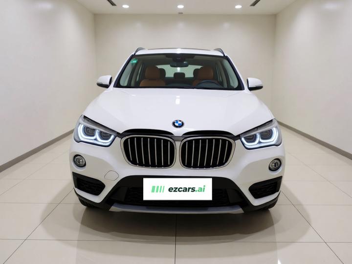 X1 2016 sDrive18Li Exclusive photo 2