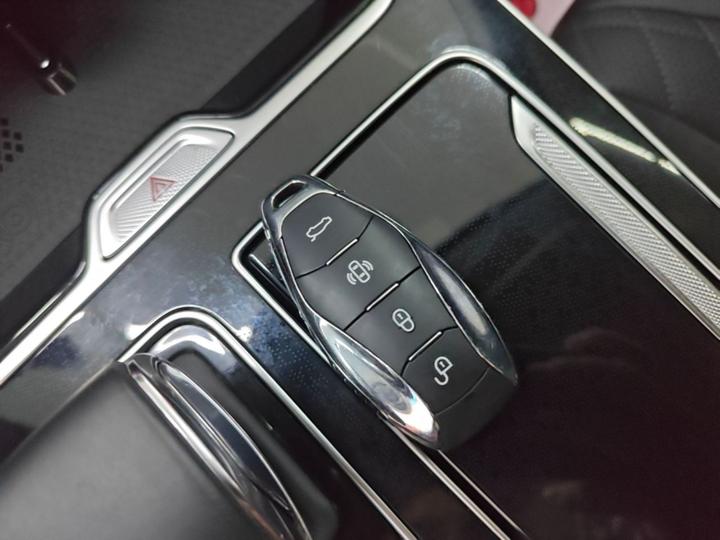 HS5 2023 2.0T Pro photo 8