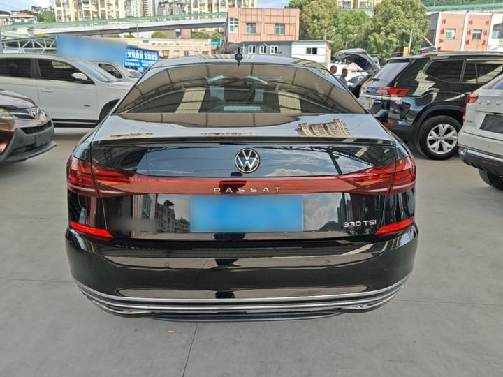 Passat 2023 Facelift 330TSI Elite photo 3