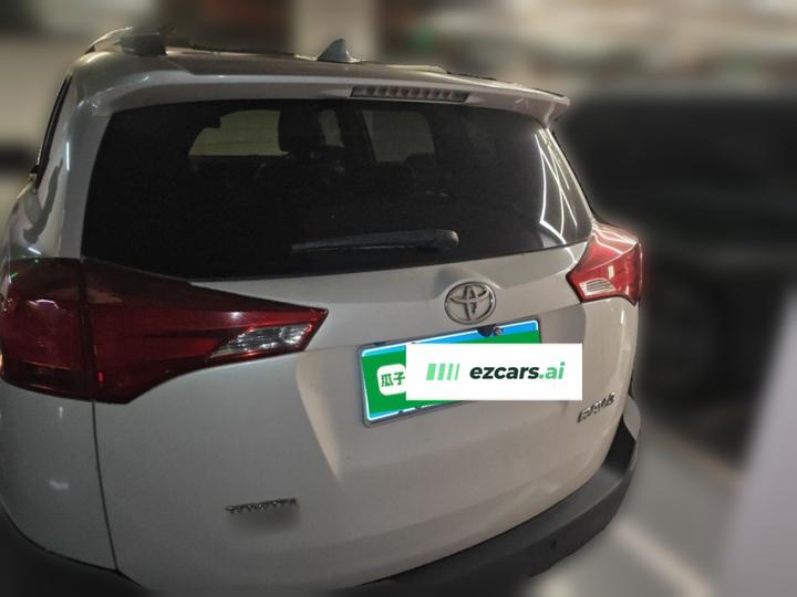 RAV4 2015 2.0L CVT RWD photo 5