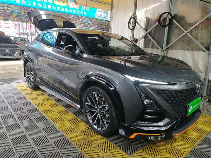 UNI-T 2022 1.5T Exclusive photo 2