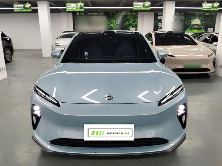 ET5T 2024 75kWh Touring photo 2