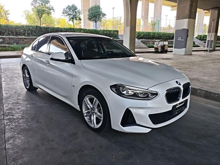 1 Series 2020 120i M Sport Package photo 3