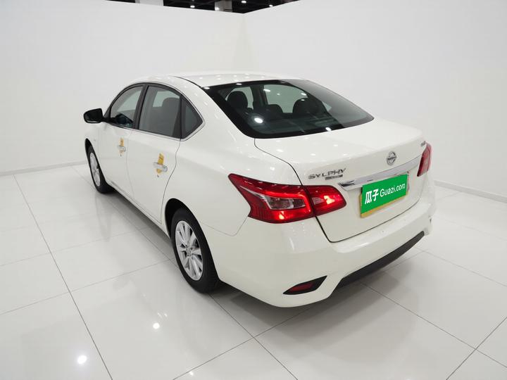 Sylphy 2021 Classic 1.6XL CVT Luxury photo 4