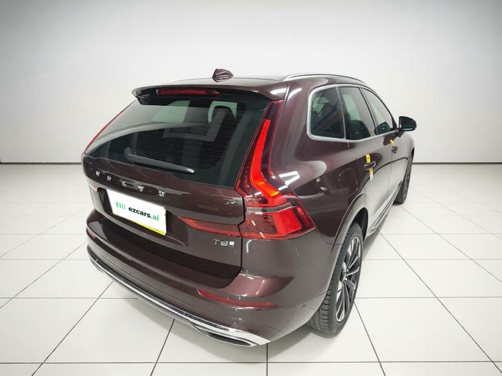 XC60 EV 2026 Hybrid Long Range AWD Luxury photo 6
