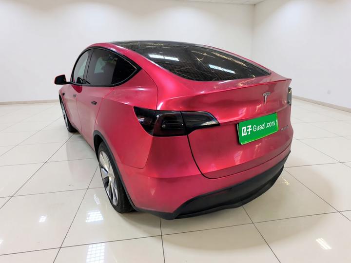 Model Y 2022 Facelift RWD photo 4